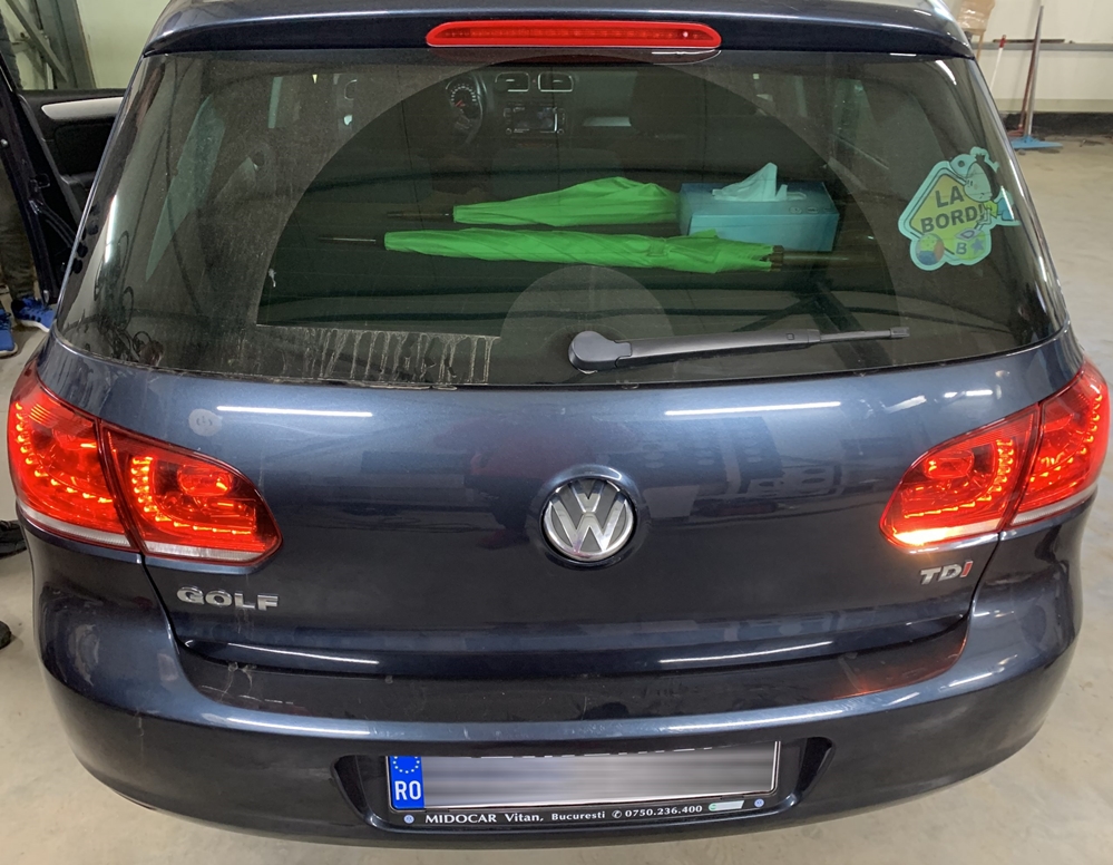 Activare 7 - VW Golf 6 VI 2009 Reparatie Camera Spate Marsarier Originala Imagine Albastra Montare 7 - VW Golf 6 VI 2009 Reparatie Camera Spate Marsarier Originala Imagine Albastra