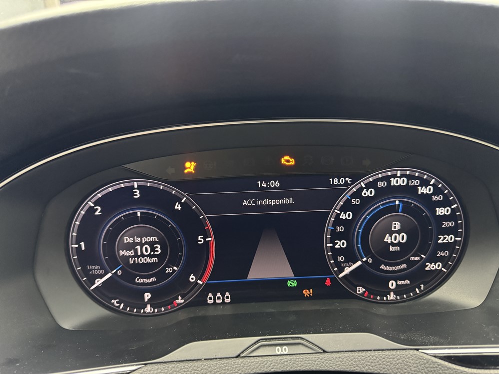 Montare 3 - Reparatie Ceasuri Digitale Bord Remediere Eroare B2000 41 Tablou De Bord Atelier Front Assist Indisponibil VW Passat B8 2017