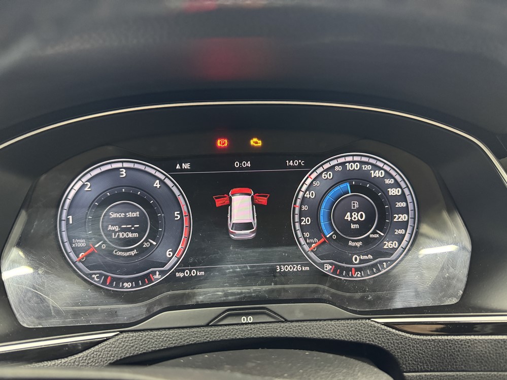Montare 4 - Reparatie Ceasuri Digitale Bord VW Passat B8 2015 Remediere Eroare B2000 41 Tablou De Bord Atelier Front Assist Indisponibil