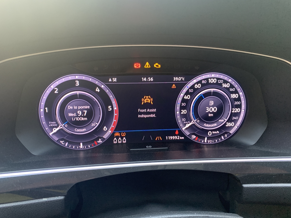 Montare 5 - VW Tiguan 2 AD1 2016 Reparatie Ceasuri Digitale Remediere Problema Eroare: Tablou de bord. Atelier! Front Assist indisponibil.