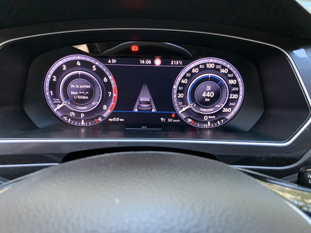 Activare 4 - VW Tiguan 2 AD1 2016 Reparatie Ceasuri Digitale Remediere Problema Eroare: Tablou de bord. Atelier! Front Assist indisponibil. Montare 4 - VW Tiguan 2 AD1 2016 Reparatie Ceasuri Digitale Remediere Problema Eroare: Tablou de bord. Atelier! Front Assist indisponibil.