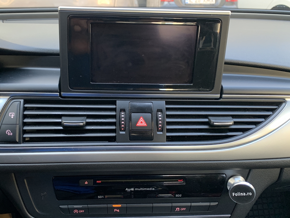 Montare 2 - Audi A6 C7 2013 Reparatie Display Defect Care Se Ridica Dar Nu Se Aprinde 