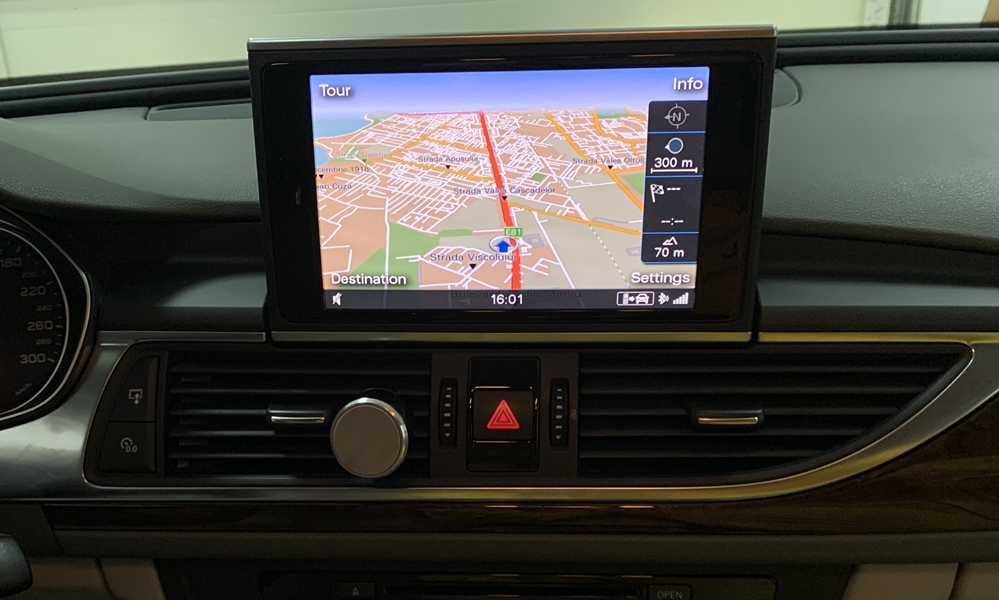 Montare 4 - Audi A6 C7 2012 Reparatie Display Bord Defect Se Ridica Dar Nu Se Aprinde