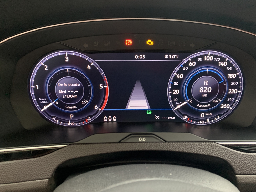 Montare 4 - VW Passat B8 2016 Reparatie Eroare Ceasuri Digitale Tablou De Bord Atelier Front Assist Indisponibil