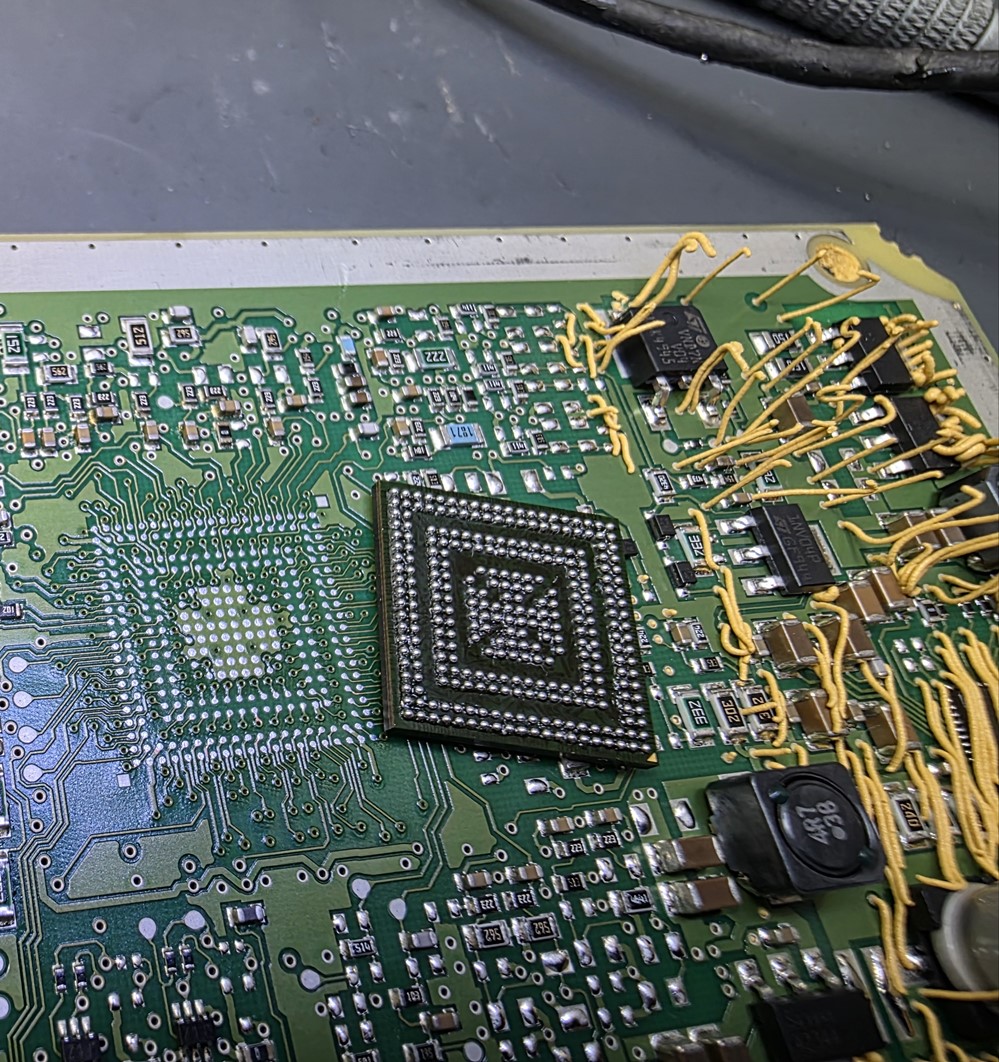 Montare 10 - Reparatie si clonare ECU Continental VD56.1 9815023380 Peugeot Citroen Opel Toyota si inlocuire procesor 