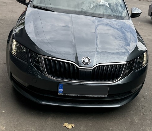 Montare 2 - Retrofit Montaj Instalare Camera Spate Marsarier Skoda Octavia 3 2019 Originala Highline Bucuresti
