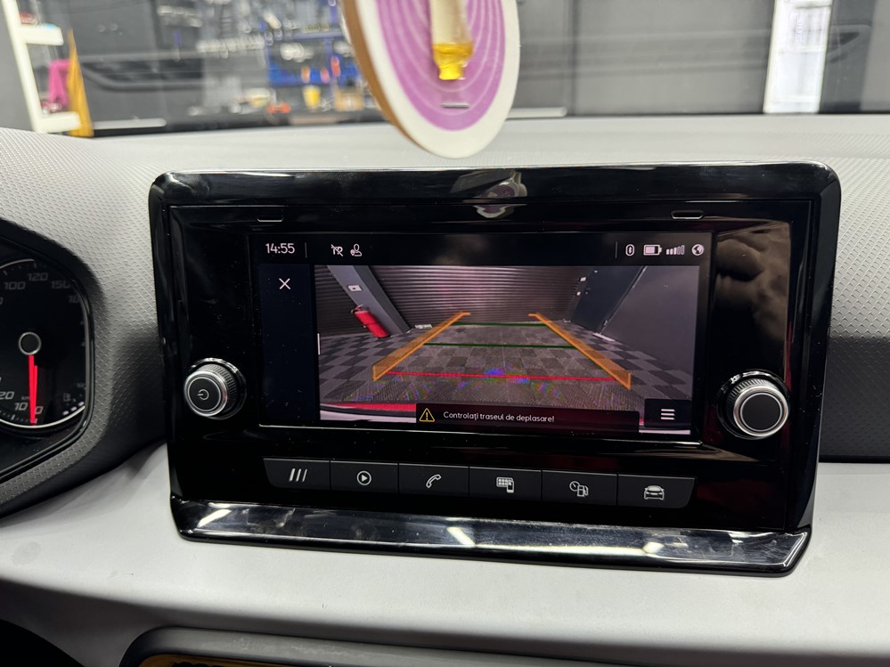 Montare 9 - Seat Arona 2021 Montare Instalare Camera Spate Marsarier Originala Highline Bucuresti