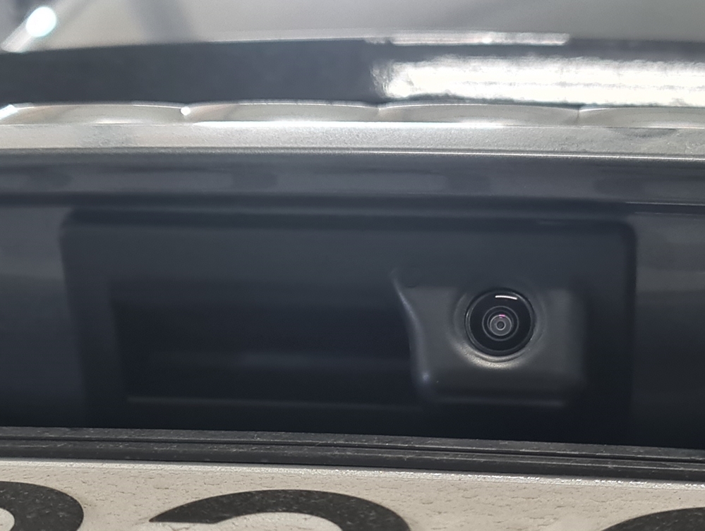 Activare 8 - Instalare Camera Spate Marsarier+Port USB Activare Apple Carplay Android+Auto Autohold+Senzori Parcare Fata Audi A4 B9 2017 Montare 8 - Instalare Camera Spate Marsarier+Port USB Activare Apple Carplay Android+Auto Autohold+Senzori Parcare Fata Audi A4 B9 2017