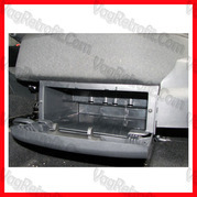 Poza 2 - Compartiment / Sertar Sub Scaun Sofer Stanga Skoda Octavia 2 II Poza 2 - Compartiment / Sertar Sub Scaun Sofer Stanga Skoda Octavia 2 II