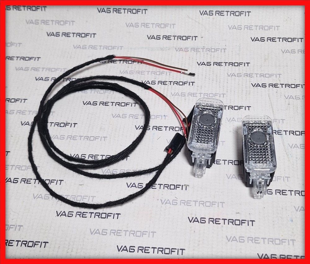 Poza 3 - Set 2 Lampi Portiere Originale SKODA cu Logo Skoda Kodiaq Karoq Superb Octavia Poza 3 - Set 2 Lampi Portiere Originale SKODA cu Logo Skoda Kodiaq Karoq Superb Octavia