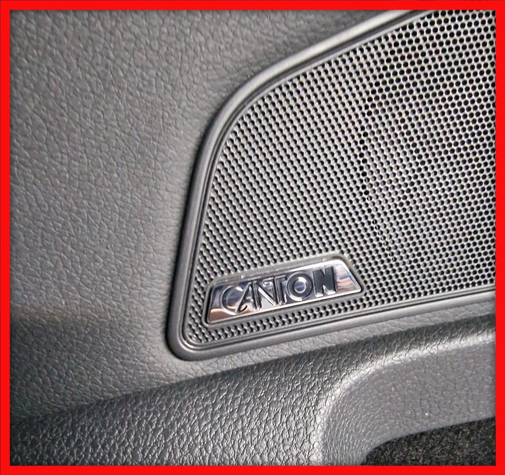 Poza 6 - Set Lumini Ambientale Multicolor 30 culori Skoda Superb 3 Portiere Usi Plansa Bord