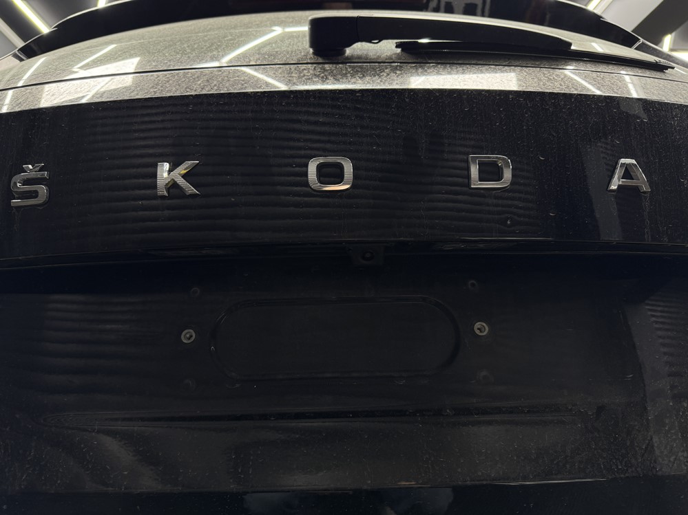 Activare 6 - Skoda Karoq 2021 Instalare Montare Activare Camera Spate Marsarier Originala Highline Bucuresti Montare 6 - Skoda Karoq 2021 Instalare Montare Activare Camera Spate Marsarier Originala Highline Bucuresti