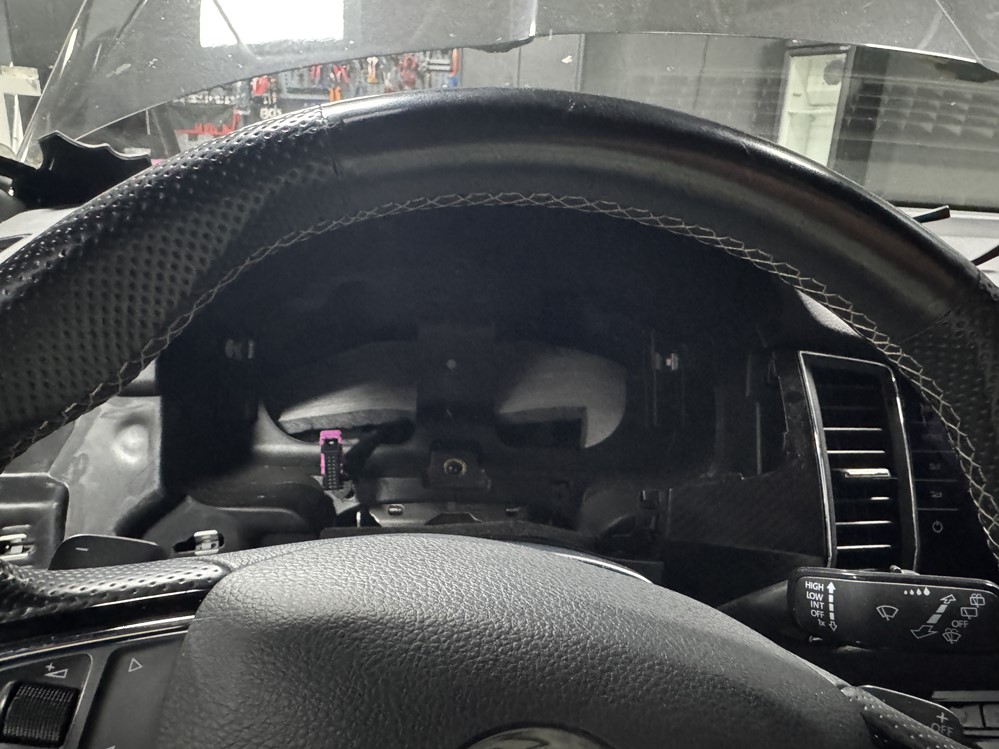 Montare 4 - Skoda Kodiaq 2018 Instalare Ceasuri Digitale Virtual Cockpit Retrofit Bord Digital Original