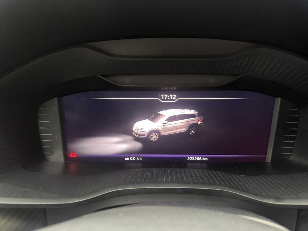 Montare 9 - Skoda Kodiaq 2018 Instalare Ceasuri Digitale Virtual Cockpit Retrofit Bord Digital Original