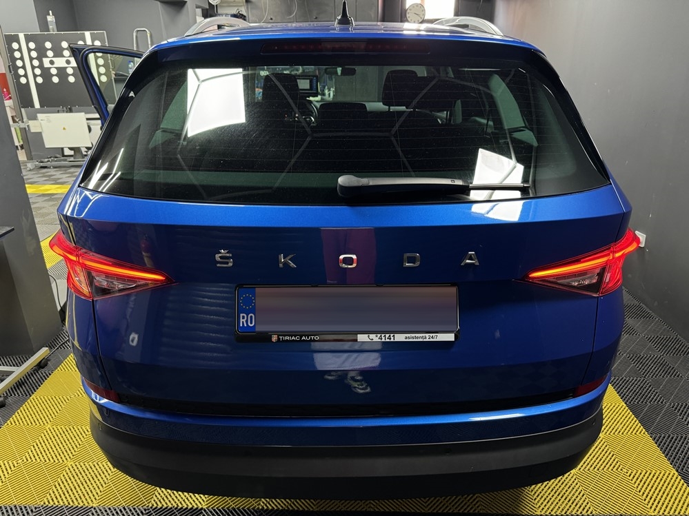 Montare 2 - Skoda Kodiaq 2021 Instalare Montare Activare Camera Spate Marsarier Originala Highline Bucuresti