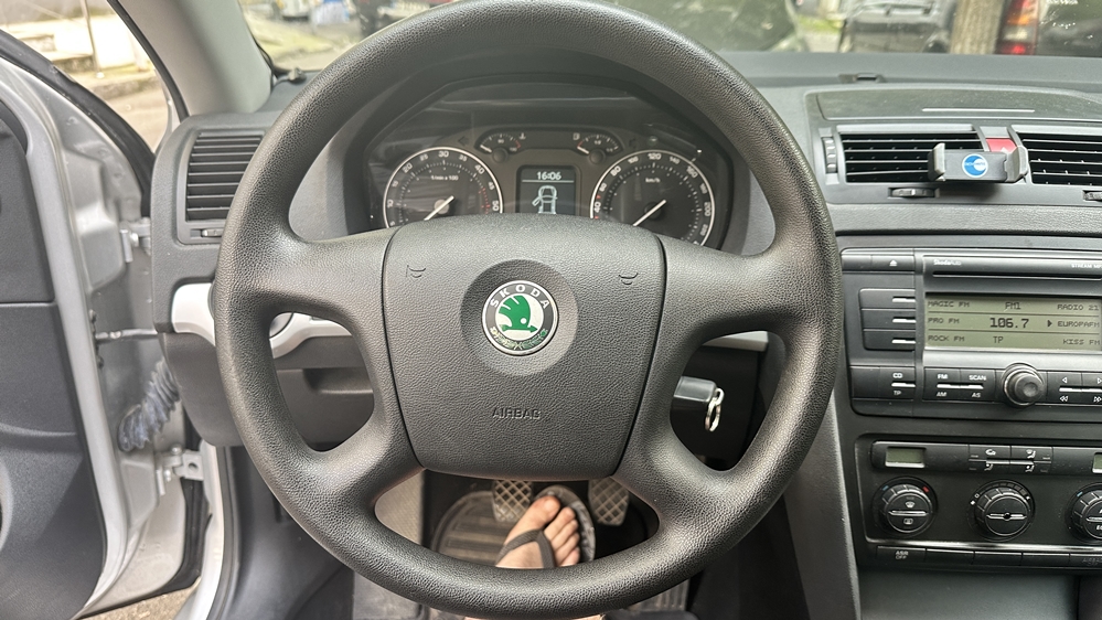 Activare 3 - Skoda Octavia 2 2008 Instalare Pilot Automat Tempomat Cruise Control Montare 3 - Skoda Octavia 2 2008 Instalare Pilot Automat Tempomat Cruise Control