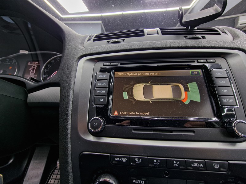 Activare 14 - Skoda Octavia 2 2011 Instalare Senzori Parcare Originali Fata Si Spate Montare 14 - Skoda Octavia 2 2011 Instalare Senzori Parcare Originali Fata Si Spate