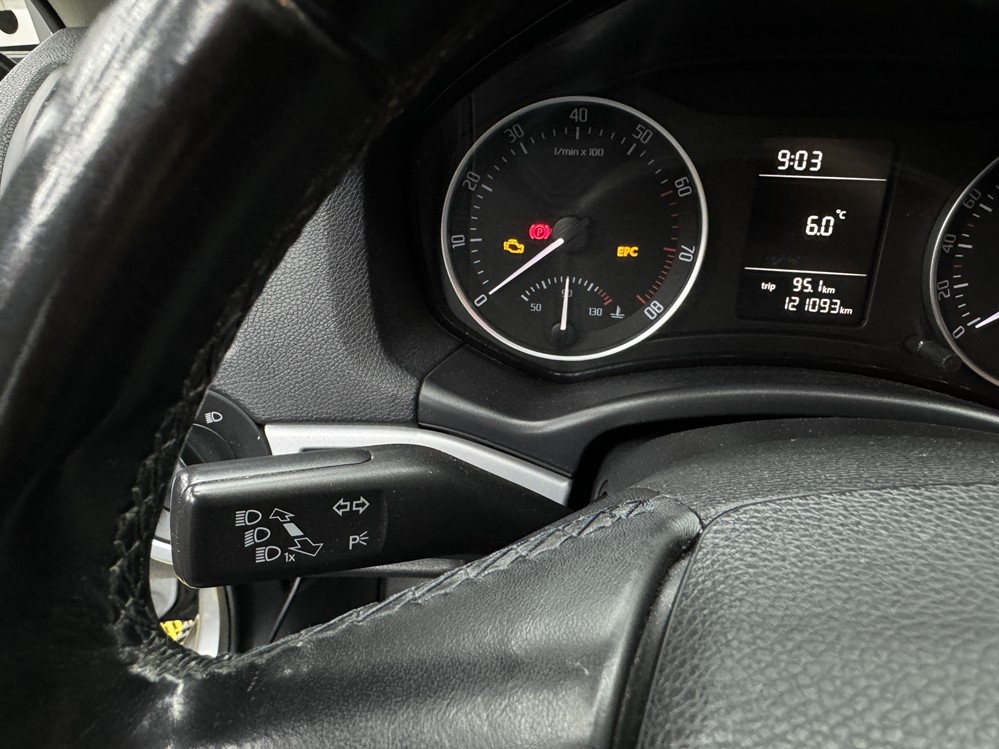 Activare 4 - Skoda Octavia 2 2012 Instalare Activare Montare Pilot Automat Tempomat Cruise Control Montare 4 - Skoda Octavia 2 2012 Instalare Activare Montare Pilot Automat Tempomat Cruise Control