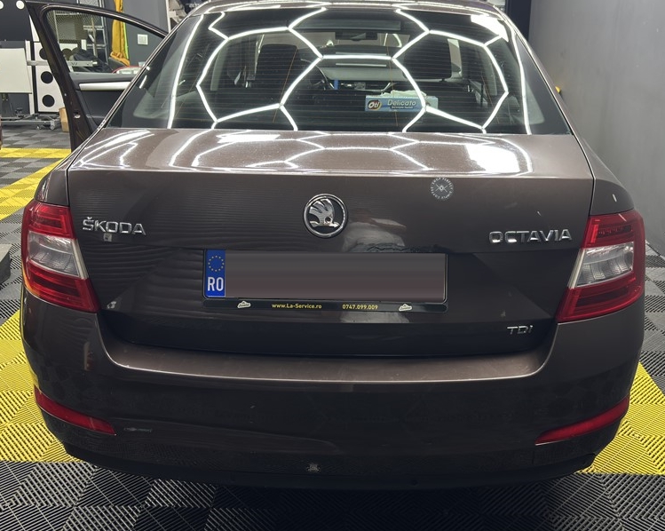 Montare 7 - Skoda Octavia 3 2014 Montaj Instalare Senzori Parcare Fata Spate Originali Bucuresti