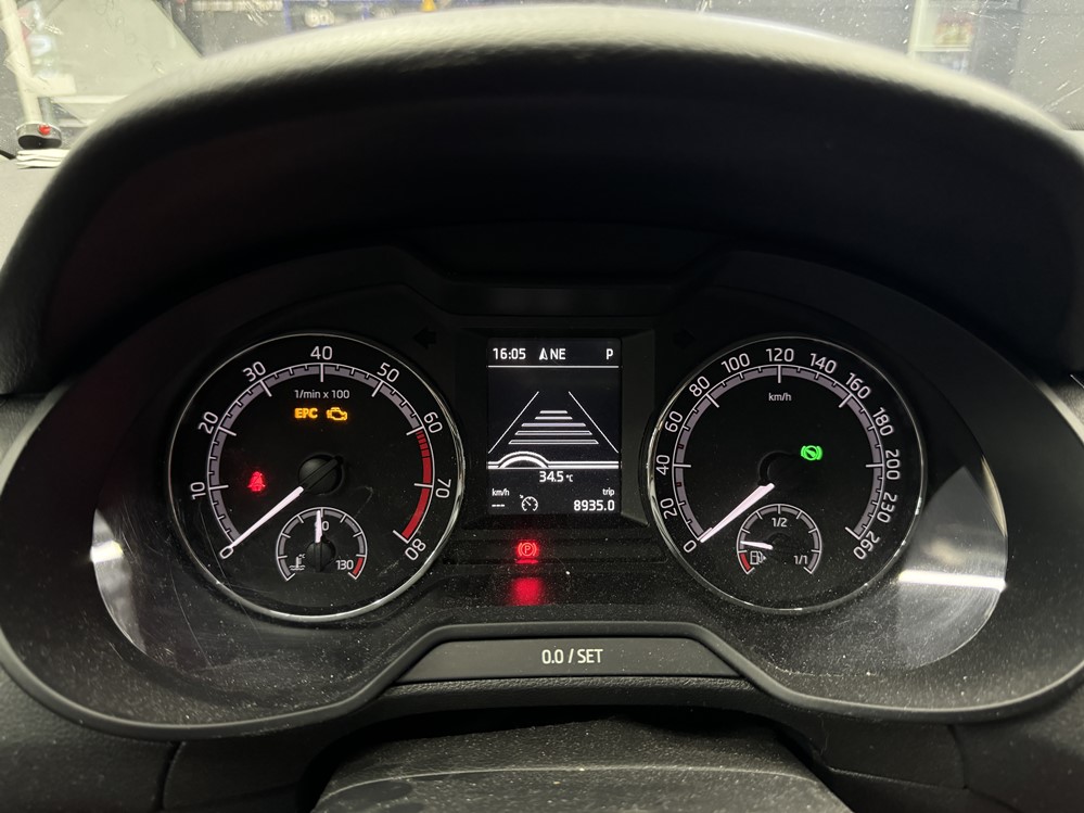 Montare 10 - Skoda Octavia 3 2017 Instalare Radar ACC Distronic Adaptive Cruise Control Tempomat Adaptiv