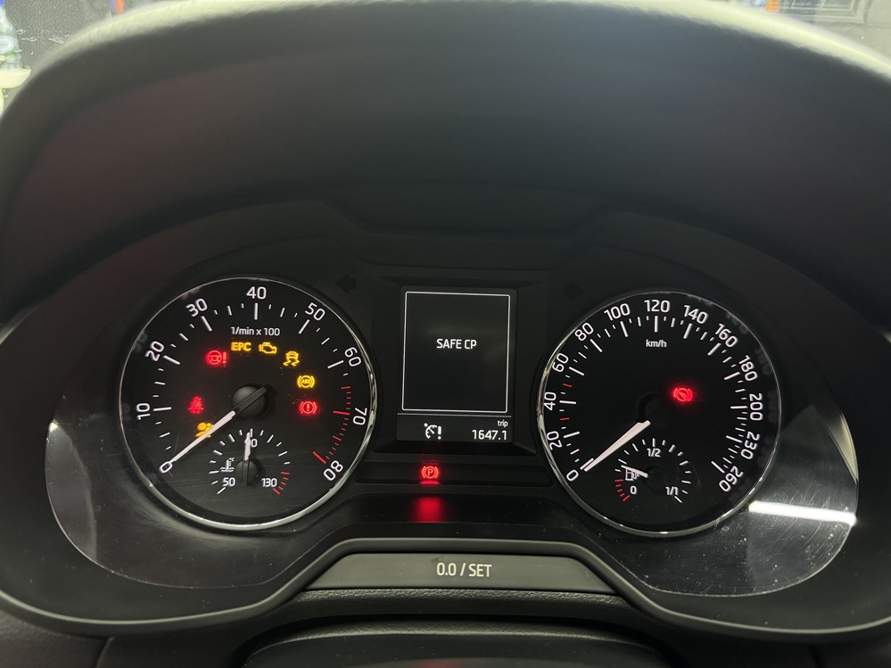 Montare 4 - Skoda Octavia 3 III 2016 Instalare Comenzi Volan Can Gateway Highline 