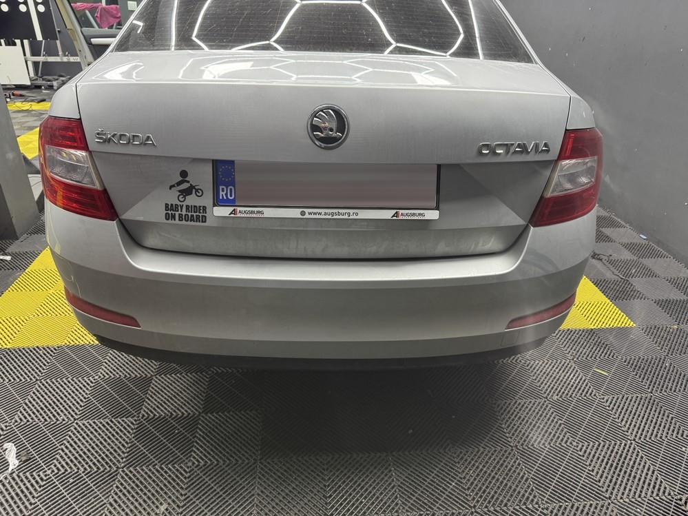 Activare 13 - Skoda Octavia III 2015 Instalare Activare Senzori Parcare Fata Spate Originali Park Pilot Montare 13 - Skoda Octavia III 2015 Instalare Activare Senzori Parcare Fata Spate Originali Park Pilot