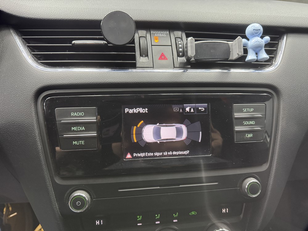 Activare 14 - Skoda Octavia III 2015 Instalare Activare Senzori Parcare Fata Spate Originali Park Pilot Montare 14 - Skoda Octavia III 2015 Instalare Activare Senzori Parcare Fata Spate Originali Park Pilot