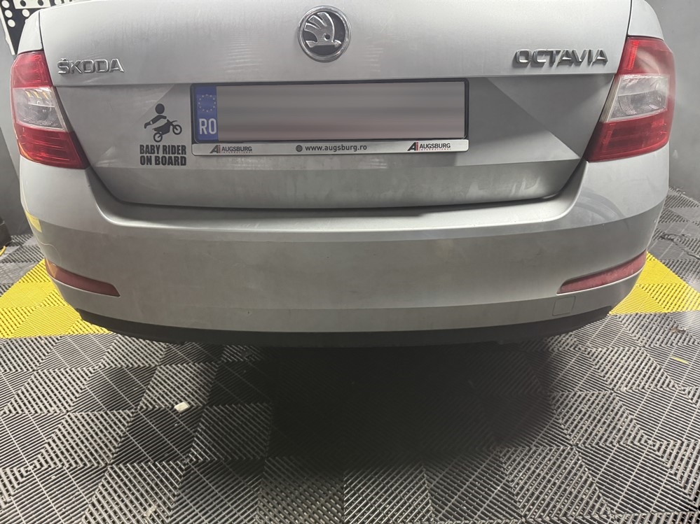 Activare 5 - Skoda Octavia III 2015 Instalare Activare Senzori Parcare Fata Spate Originali Park Pilot Montare 5 - Skoda Octavia III 2015 Instalare Activare Senzori Parcare Fata Spate Originali Park Pilot