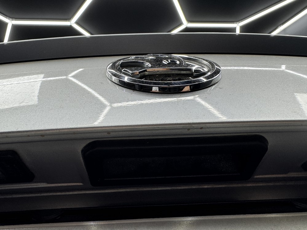 Montare 2 - Skoda Superb 2016 Montaj Instalare Camera Spate Marsarier Originala Highline Bucuresti