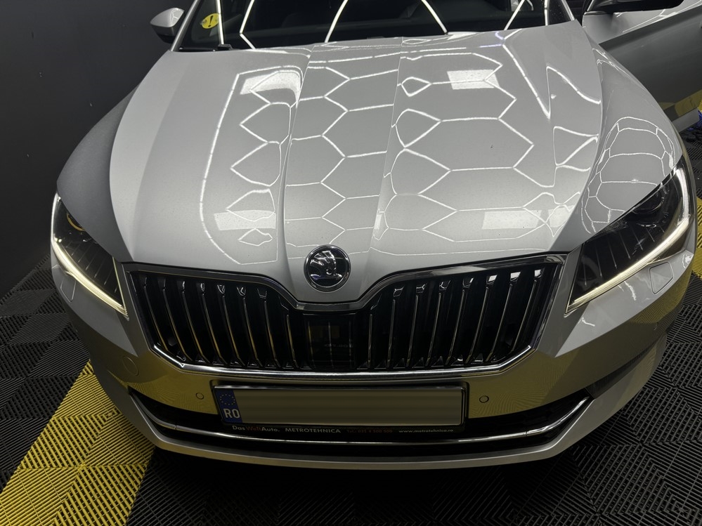 Montare 7 - Skoda Superb 2016 Montaj Instalare Camera Spate Marsarier Originala Highline Bucuresti