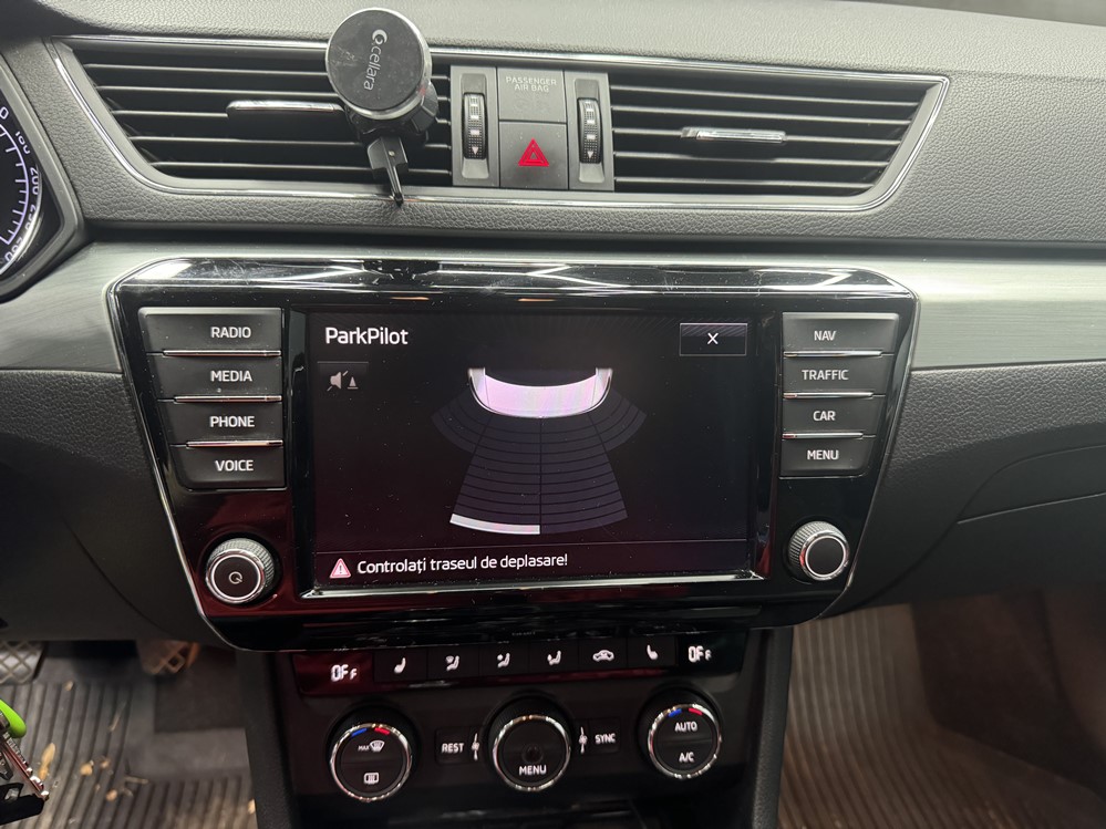 Montare 3 - Skoda Superb 2017 Montare Instalare Camera Spate Marsarier Originala Highline Bucuresti