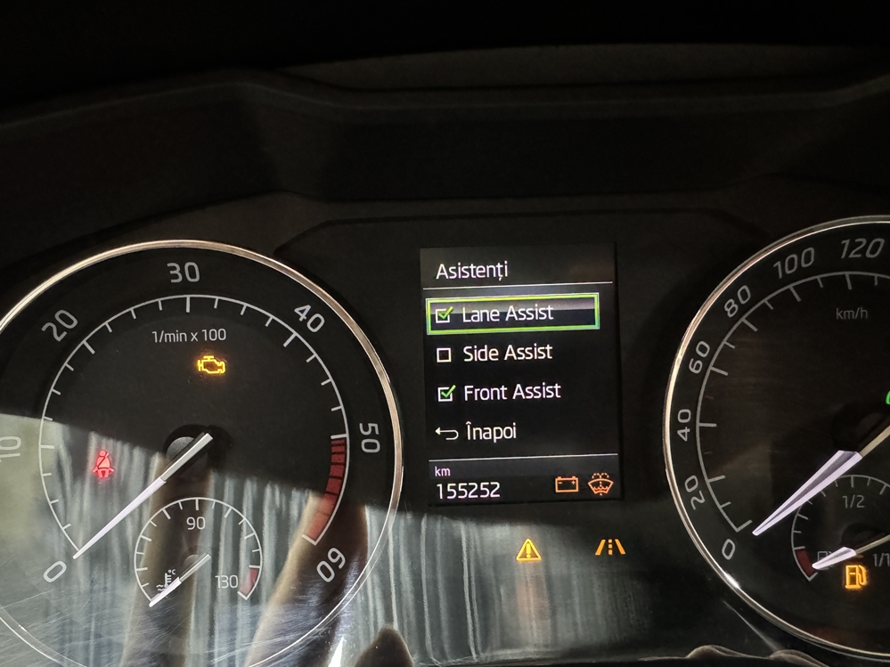 Montare 9 - Skoda Superb 2018 Calibrare Camera Parbriz Lane Assist Remediere Eroare Faruri Adaptive AFS Bucuresti