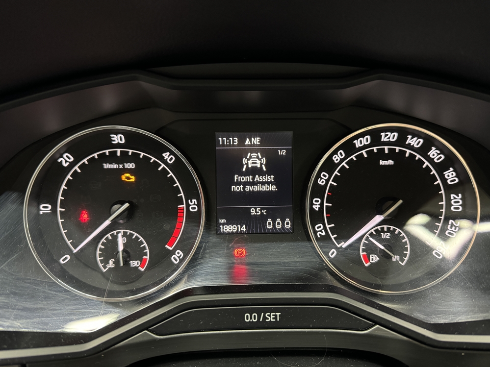 Montare 4 - Skoda Superb 3 III 2017 Calibrare Senzor Radar ACC Distronic Adaptive Cruise Control Front Assist Indisponibil