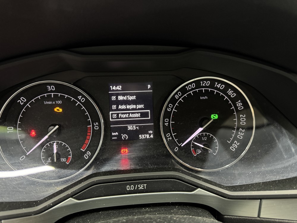 Montare 8 - Skoda Superb 3 III 2018 Calibrare Senzor Radar ACC Distronic Adaptive Cruise Control Front Assist Indisponibil Bucuresti