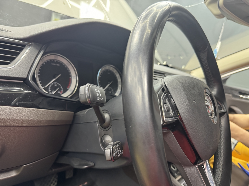 Activare 10 - Skoda Superb 3 Instalare Activare Codare ACC Adaptive Cruise Control Distronic Pilot Automat Camera Spate Marsarier Montare 10 - Skoda Superb 3 Instalare Activare Codare ACC Adaptive Cruise Control Distronic Pilot Automat Camera Spate Marsarier