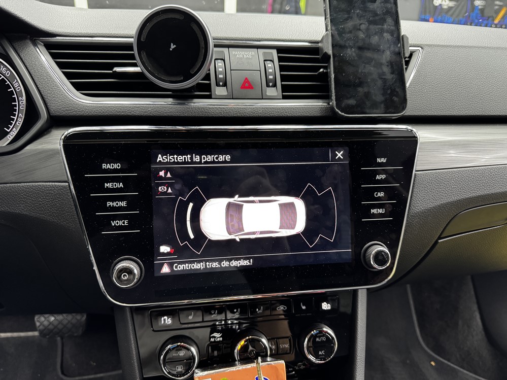 Montare 5 - Skoda Superb IV 2022 Instalare Montare Camera Video Marsarier Originala Highline