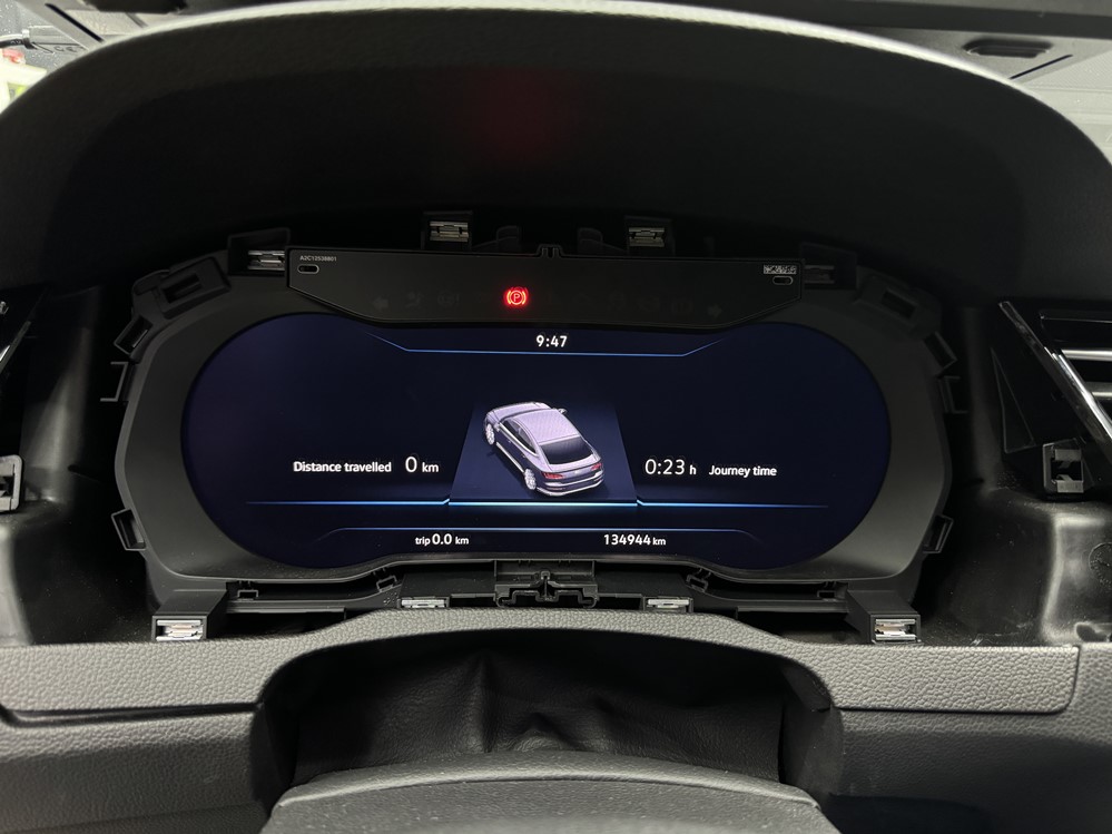 Montare 9 - VW Arteon 2017 Instalare Ceasuri Digitale Virtual Cockpit AID Bord Digital Plasma Bucuresti
