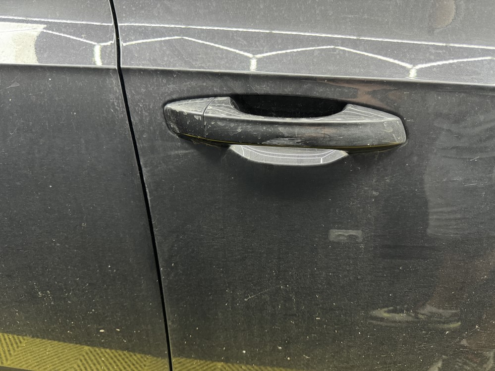 Montare 4 - VW Arteon 2017 Montaj Instalare Kit Keyless Entry Fata Manere Usi Fata Keyless Entry 