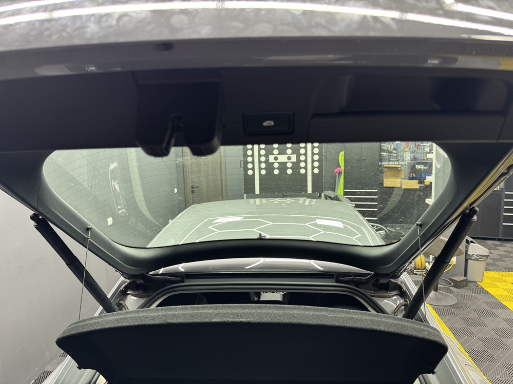 Montare 14 - VW Arteon 2023 Retrofit Instalare Portbagaj Electric Deschidere Inchidere Electrica Haion