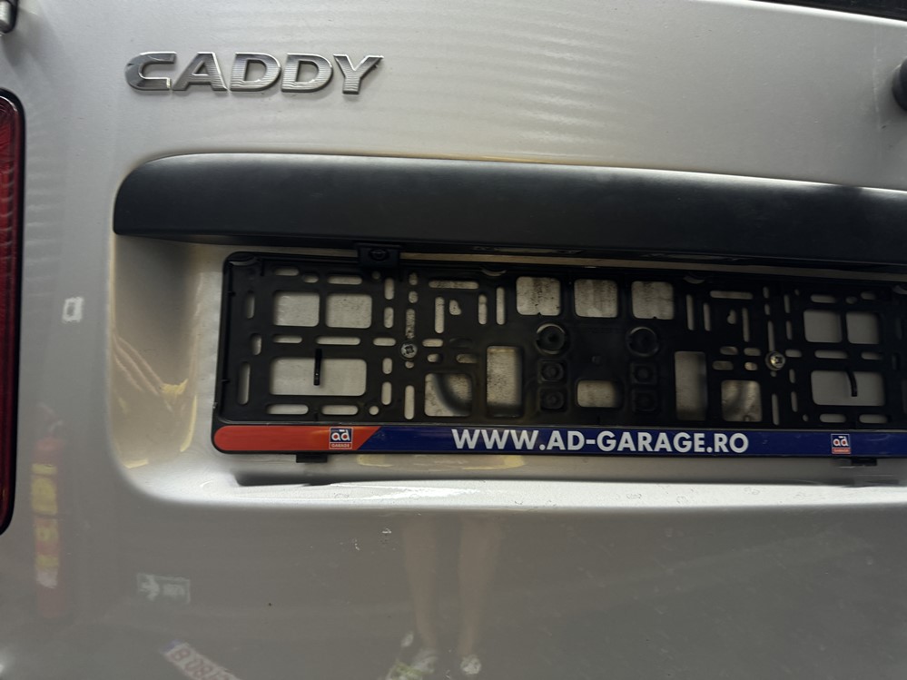Activare 6 - VW Caddy 2015 Instalare Montare Retrofit Camera Video Spate Marsarier Originala Montare 6 - VW Caddy 2015 Instalare Montare Retrofit Camera Video Spate Marsarier Originala