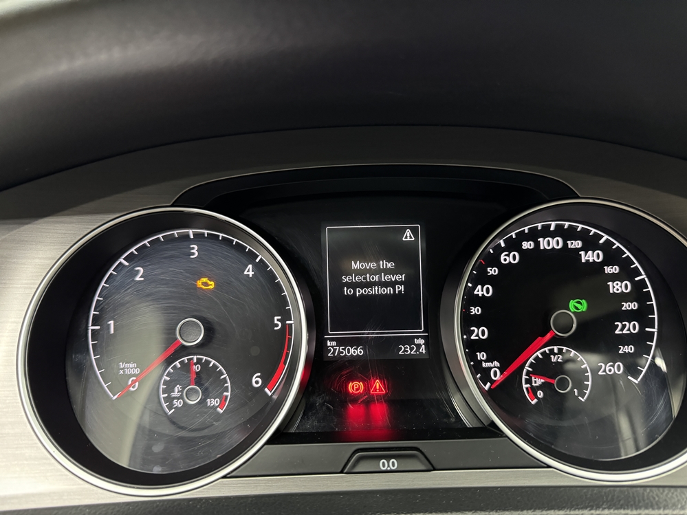 Montare 3 - VW Golf 7 2014 Remediere Eroare Move The Selector Level To Position P / Mutati Selectorul De Viteze In Pozitia P ! 