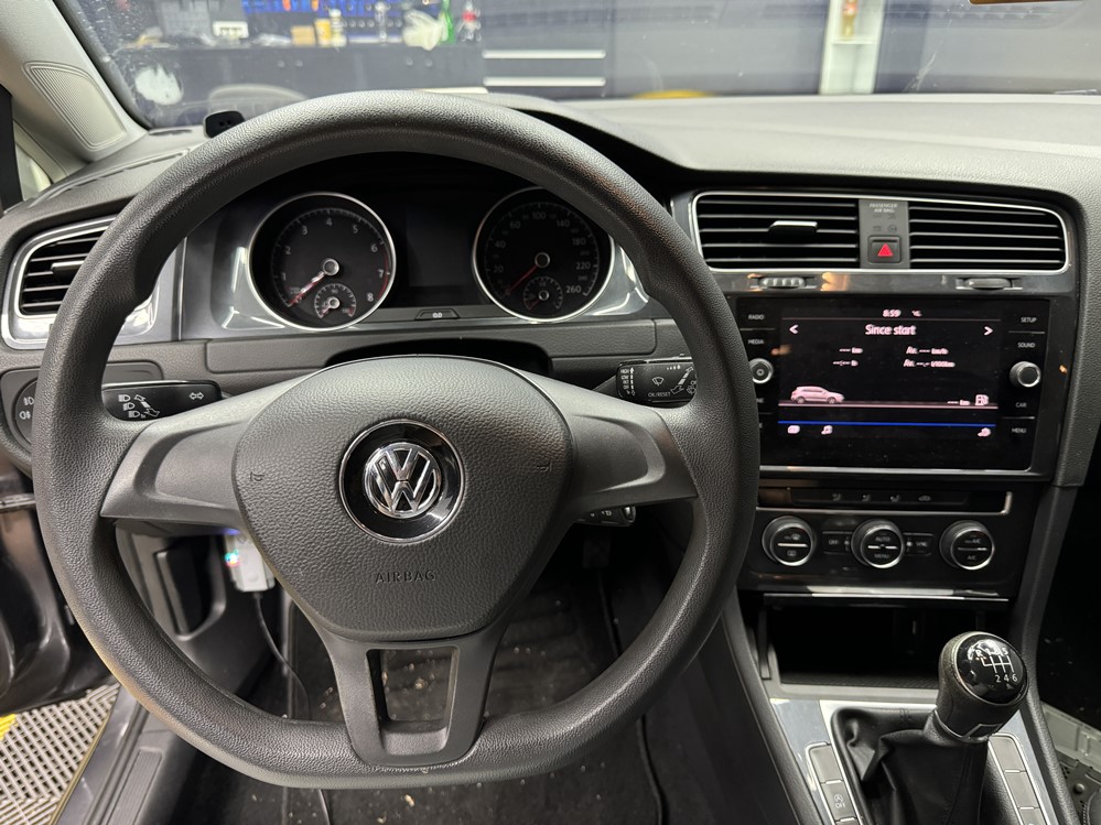 Montare 3 - VW Golf 7 2016 Instalare Volan Multifunctional Piele Unitate MIB 2 APP Connect Apple Carplay Bucuresti