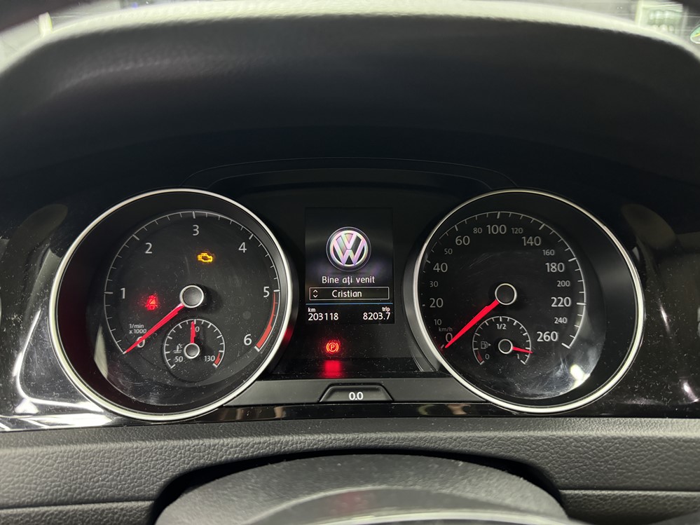 Activare 2 - VW Golf 7 VII 2019 Instalare Ceasuri Digitale Virtual Cockpit AID Bord Digital Montare 2 - VW Golf 7 VII 2019 Instalare Ceasuri Digitale Virtual Cockpit AID Bord Digital