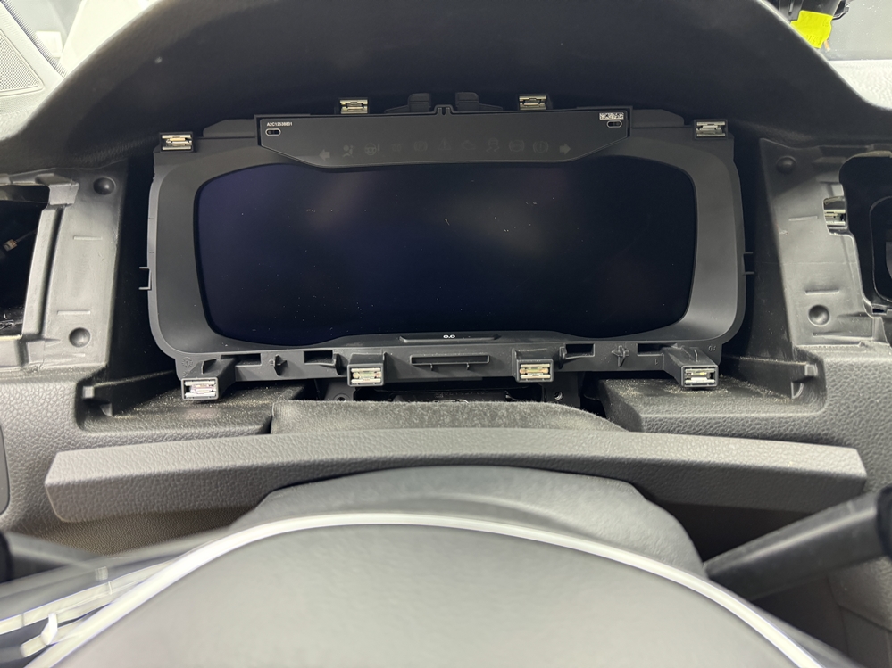 Montare 6 - VW Golf 7 VII 2019 Instalare Ceasuri Digitale Virtual Cockpit AID Calibrare Senzor Radar Distronic ACC