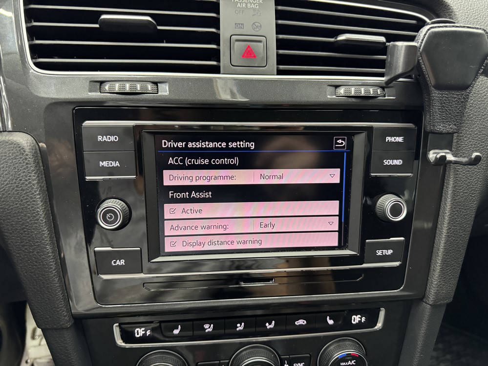 Montare 10 - VW Golf 7 VII 2019 Retrofit Instalare Activare Codare ACC Adaptive Cruise Control Distronic Pilot Automat Bucuresti