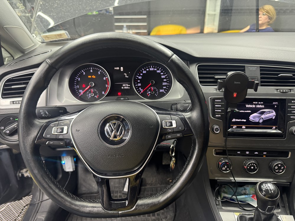 Montare 8 - VW Golf 7 VII Instalare Can Gateway High Volan De Piele Activare Comenzi Volan Bucuresti