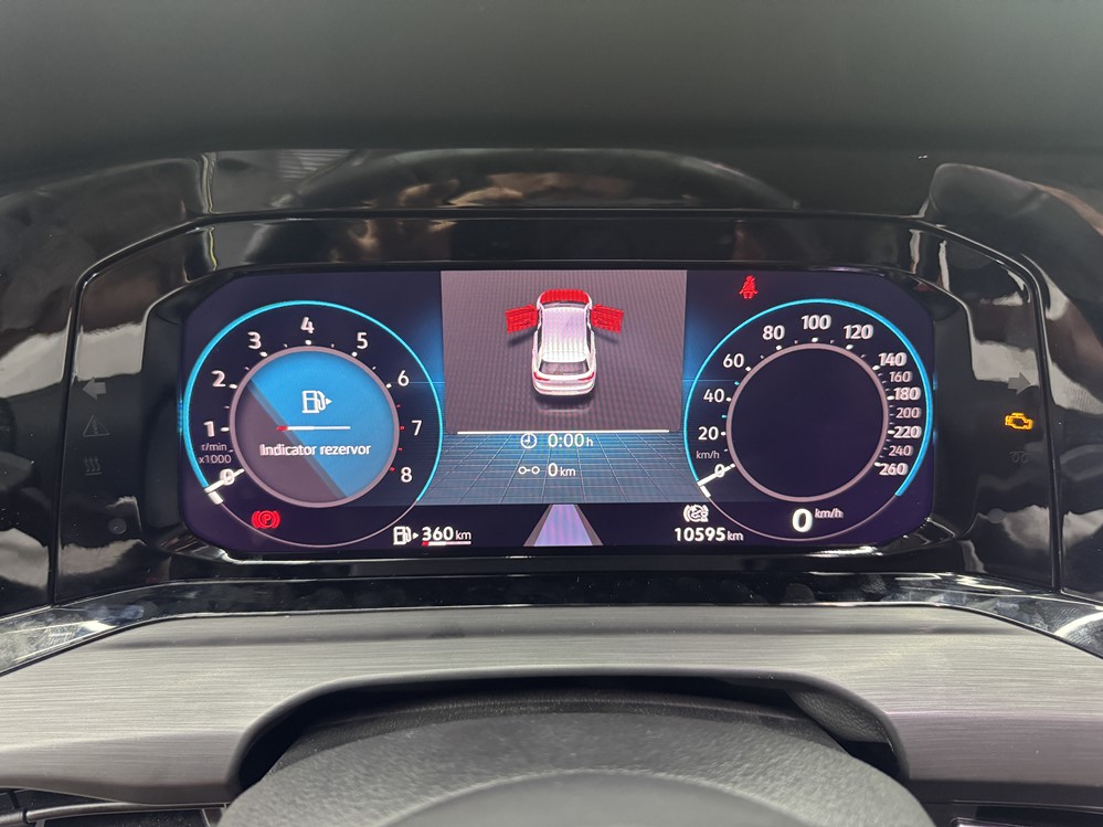 Montare 10 - VW Golf 8 2022 Inlocuire Ecran Display Spart Ceasuri Digitale Bord Bucuresti Sector 1