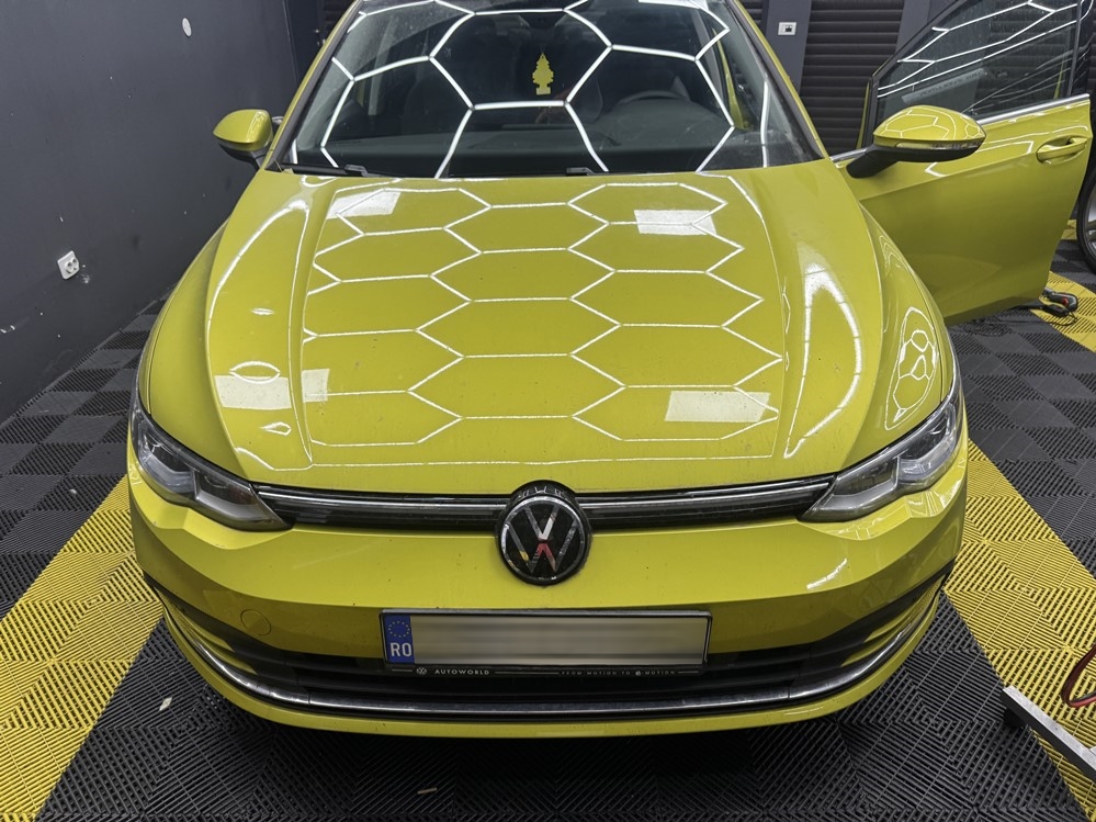 Montare 13 - VW Golf 8 2022 Inlocuire Ecran Display Spart Ceasuri Digitale Bord Bucuresti Sector 1