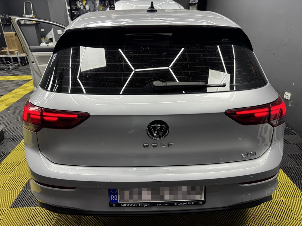 Activare 10 - VW Golf 8 2022 Instalare Camera Spate Marsarier Originala in Emblema Montare 10 - VW Golf 8 2022 Instalare Camera Spate Marsarier Originala in Emblema