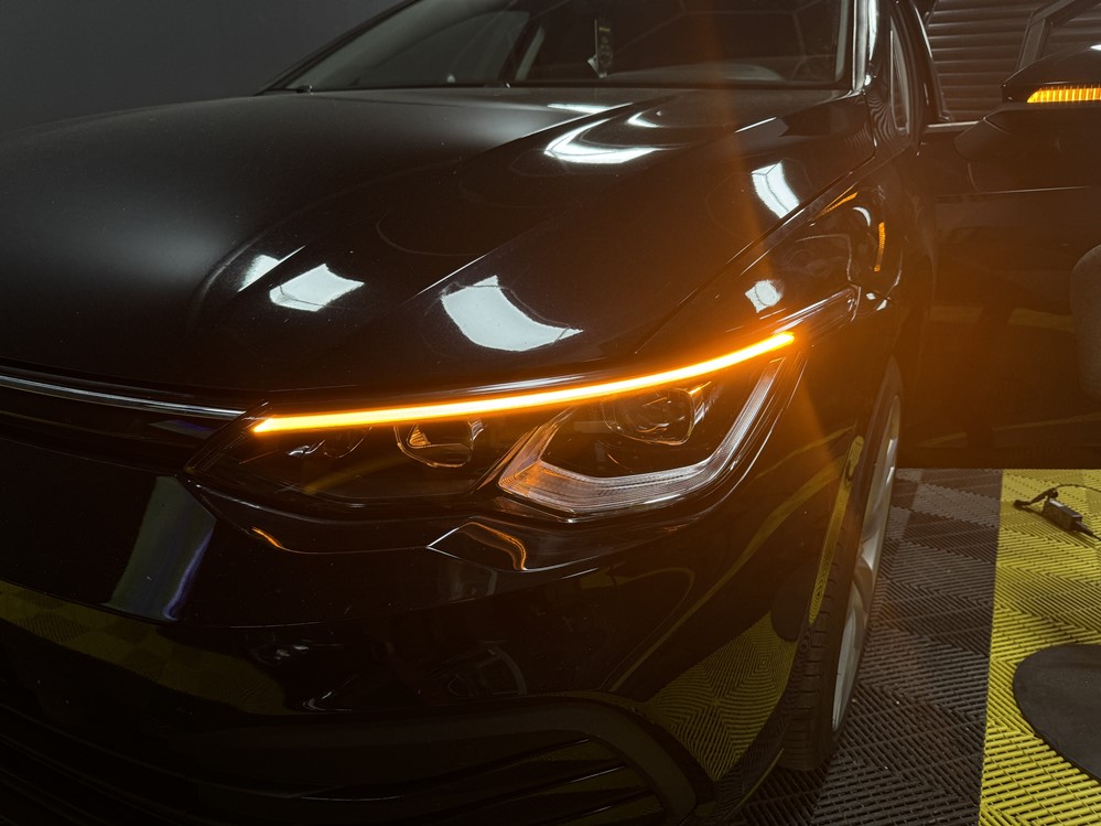 Activare 13 - VW Golf 8 VIII 2021 Retrofit Montare Instalare Faruri LED High Originale Montare 13 - VW Golf 8 VIII 2021 Retrofit Montare Instalare Faruri LED High Originale